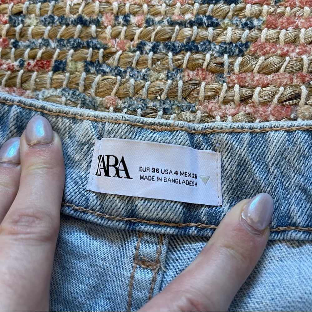 Zara Distressed High Rise Shorts - Picture 6 of 11